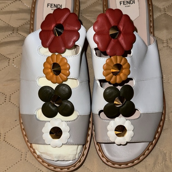 Fendi slides - Picture 5 of 7